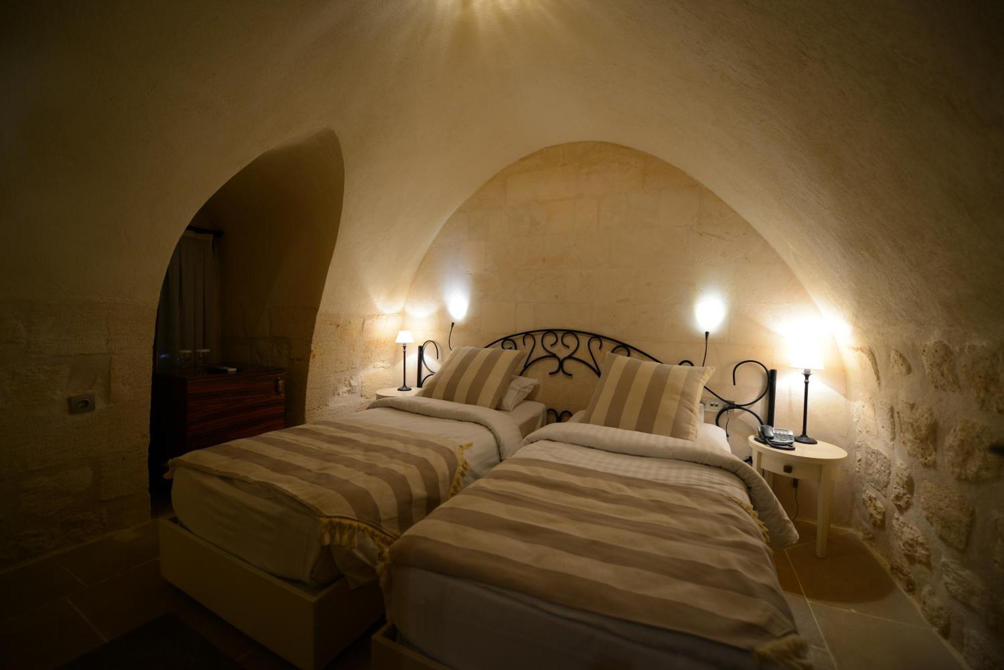 Shmayaa Hotel Midyat Ngoại thất bức ảnh